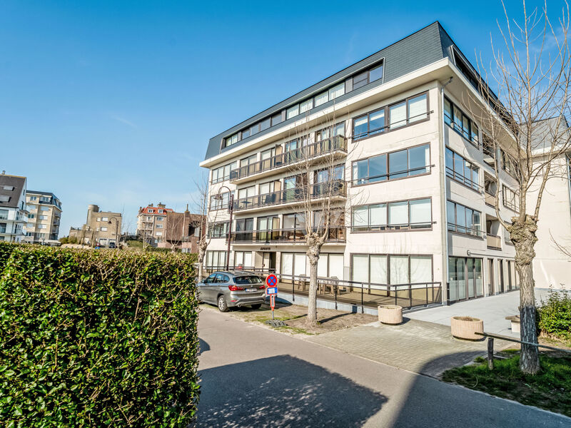 Douceur de vivre nearby beach