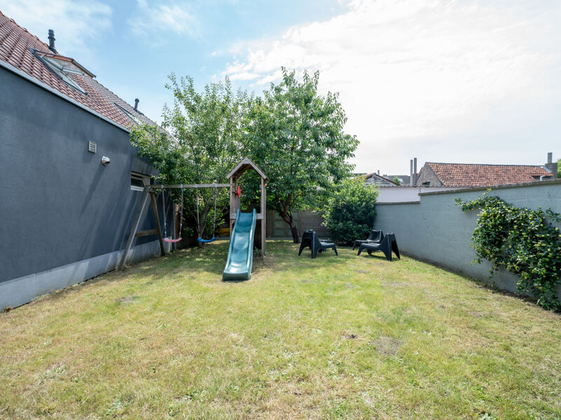 La Gabane quiet but central house