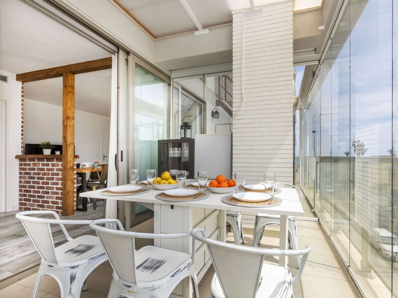 Ambassador primera línea playa