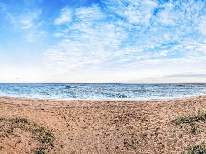 Ambassador primera línea playa