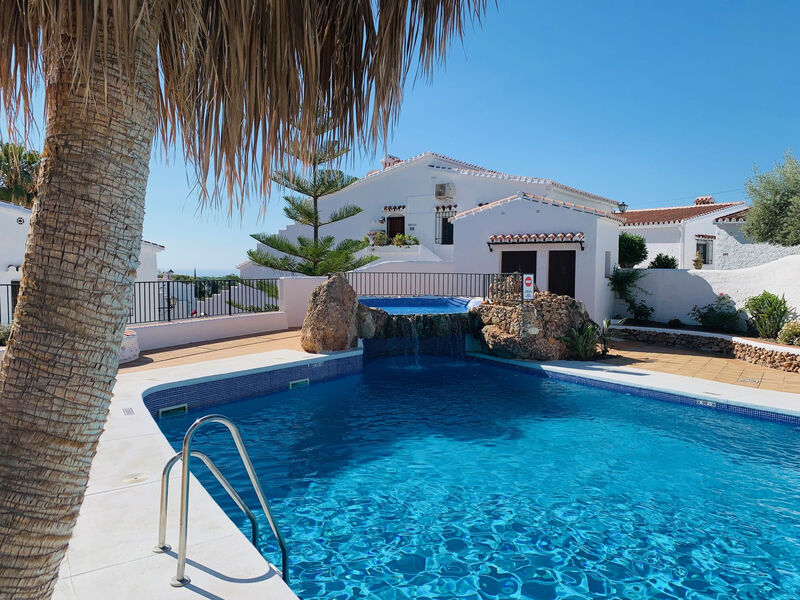 Los Geraneos de Capistrano