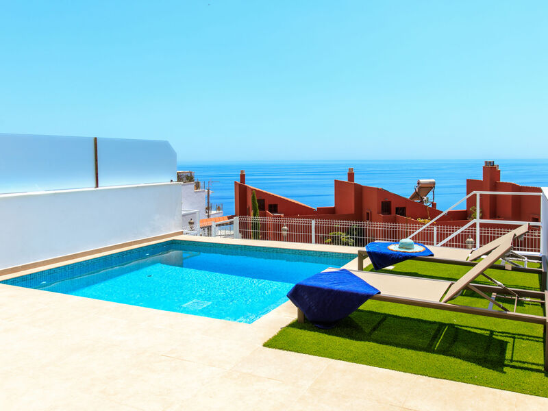 Heaven Free Spa & Padel