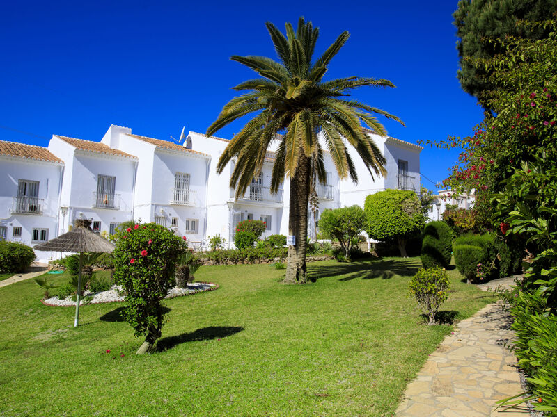 Jardines De Nerja