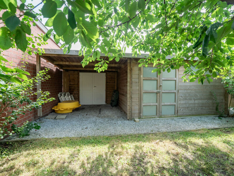 La Gabane quiet but central house