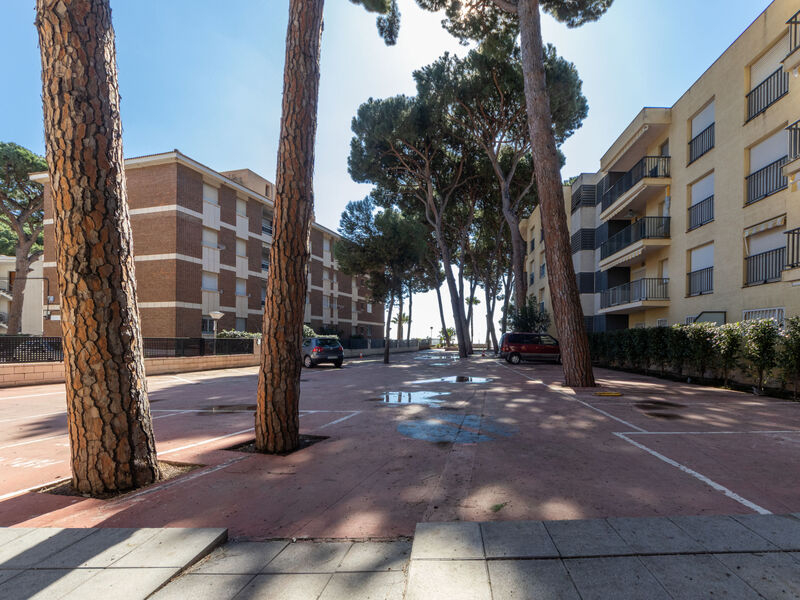 Edificioo Pins I Mar