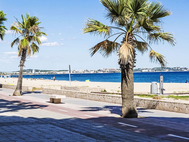 Edificioo Pins I Mar