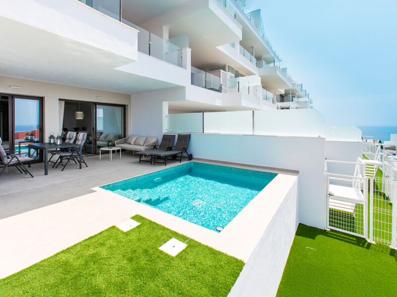 Heaven Free Spa & Padel