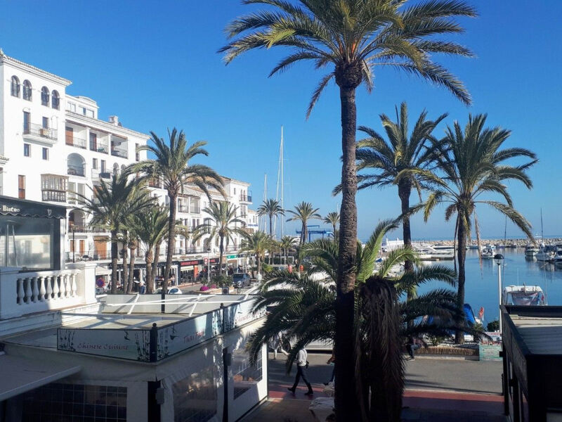 Luxuriöses Apartment am Strand