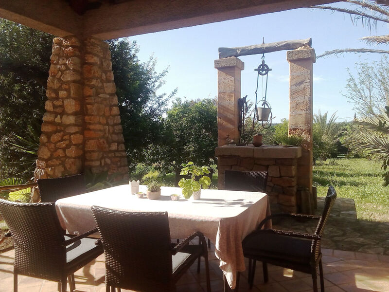 Finca Casa Alba - großer Außenbereich für Kinder