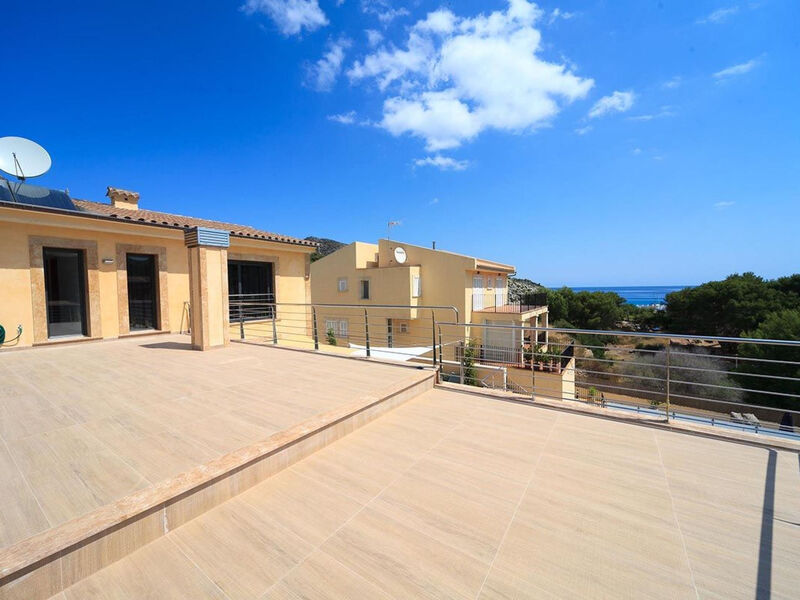 Schöne Villa im Zentrum von Cala Sant Vicenç