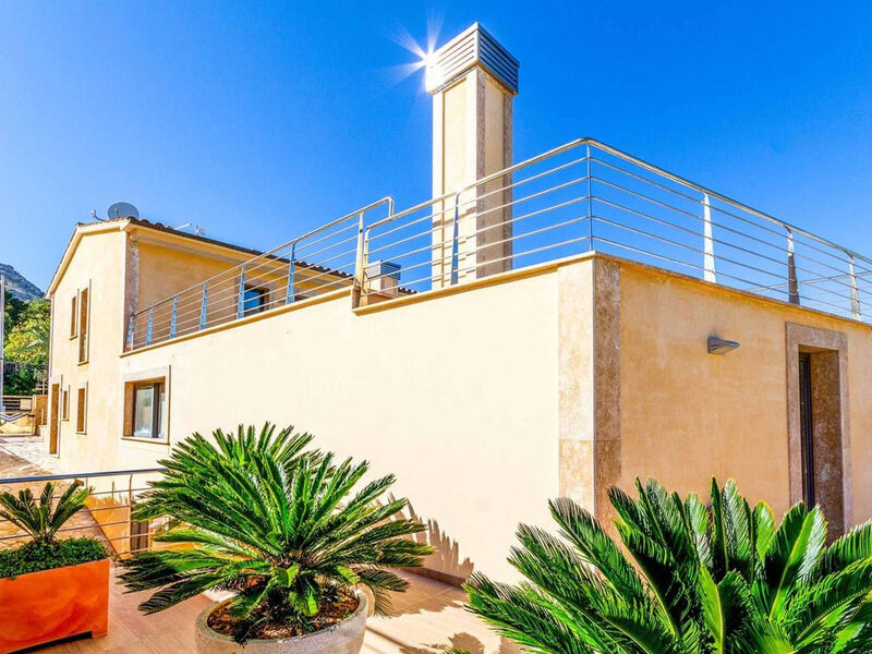 Schöne Villa im Zentrum von Cala Sant Vicenç