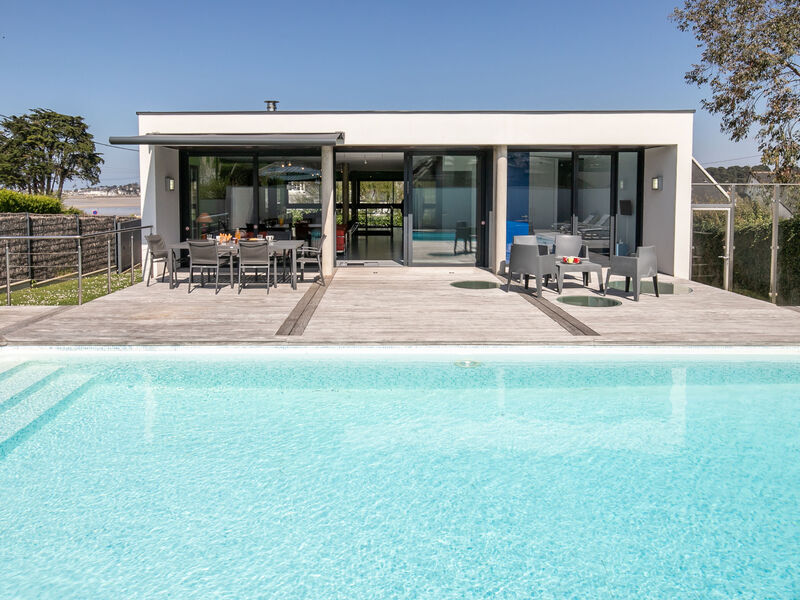 Ferienhaus Mit Pool