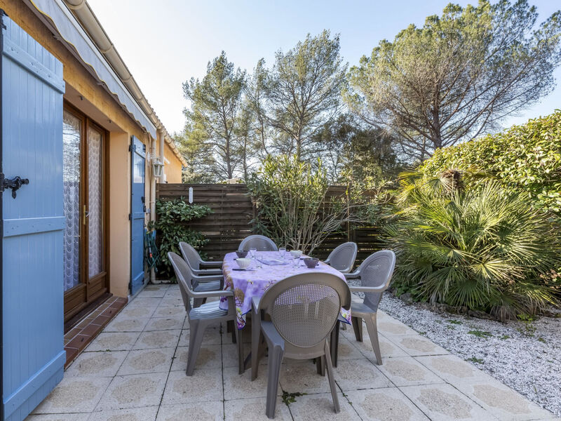 Le Clos D'Azur No. 33