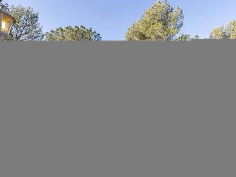 Le Clos D'Azur No. 33