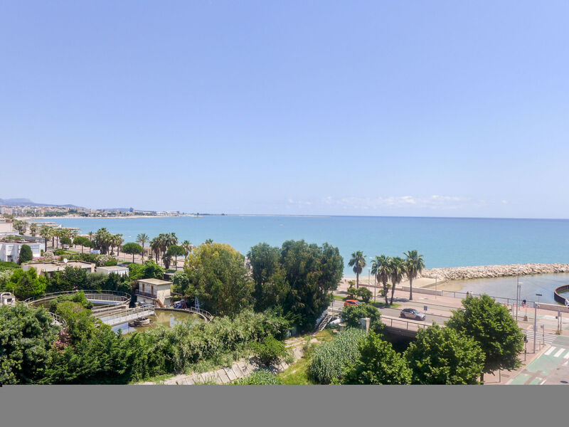 Le Cagnes Beach