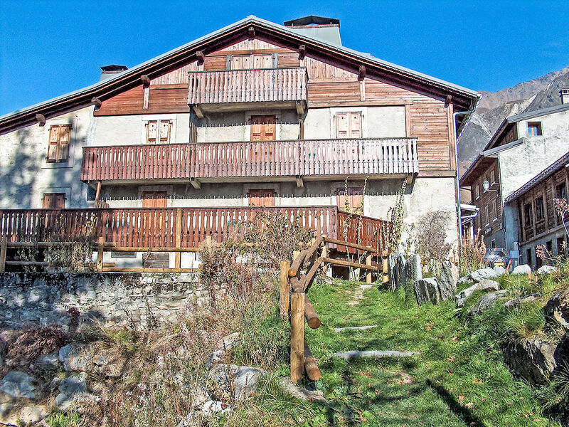 Chalet Le Tour