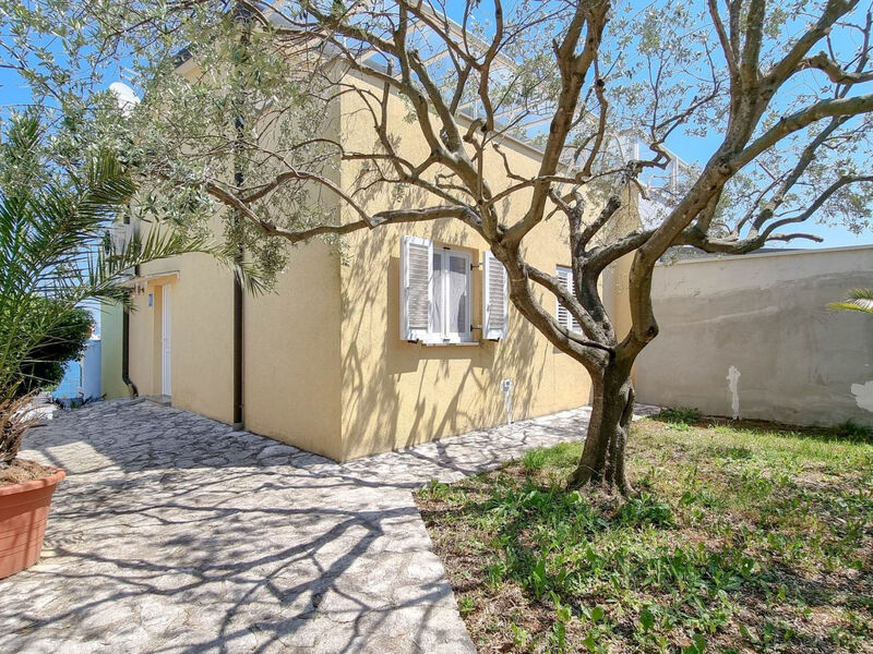 Wohnung 50m vom Meer entfernt für 2-3 Pers.