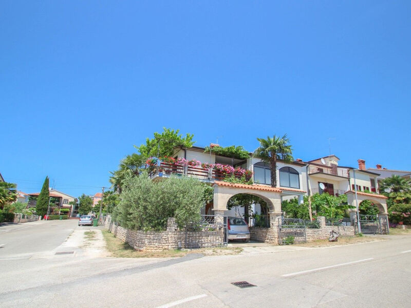 Strandnahes Ferienappartement Pjerina