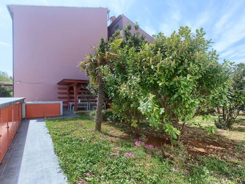 Geräumige Ferienwohnung Lavanda 4