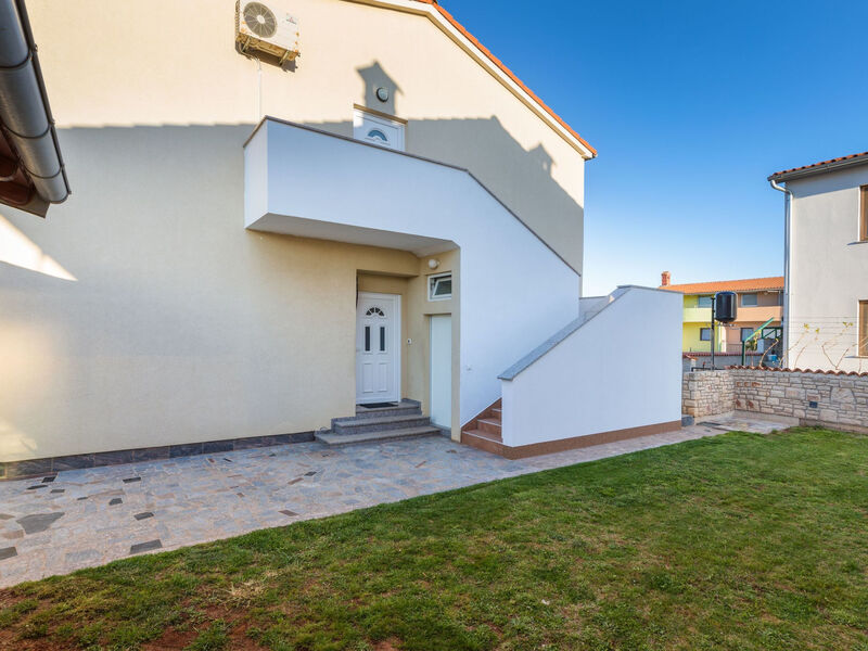 Anemona, Dorf Valbandon