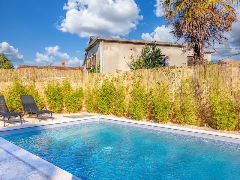 Paesana Heritage House