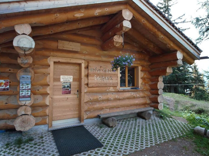 Bärgblüemli - Parterre