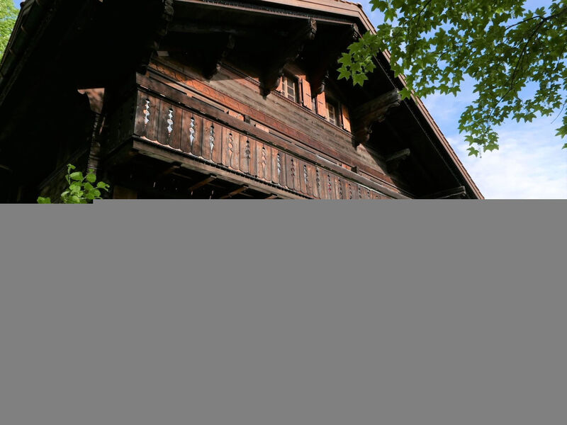 Tree-Tops, Chalet