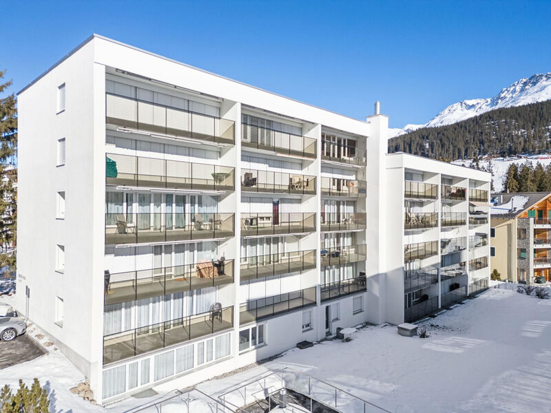 Nr.08 Haus Sursilvana