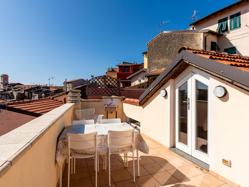 Entre Collines Et Mar