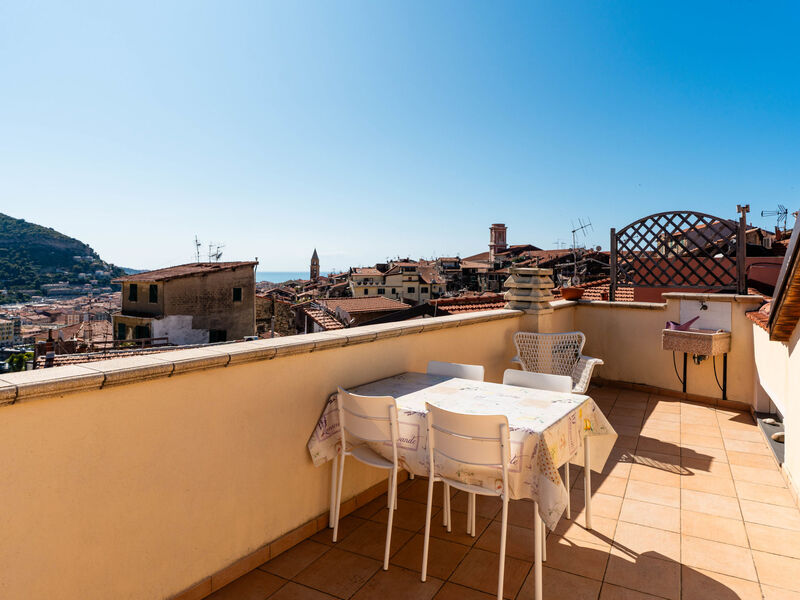 Entre Collines Et Mar