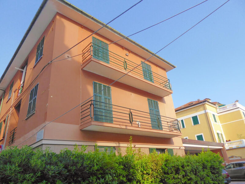 ILA3903 La Casa Del Merlo