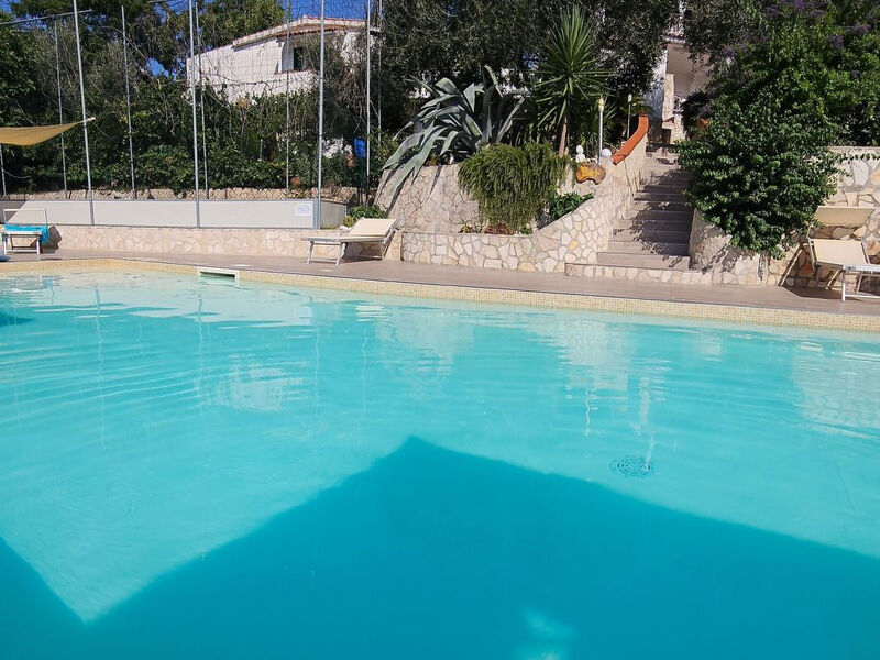 Freistehendes Zwei-Zimmer-Haus