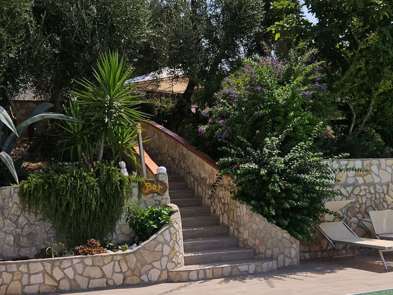 Freistehendes Zwei-Zimmer-Haus