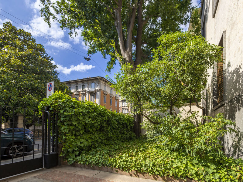 Bianca di Savoia Terrace View