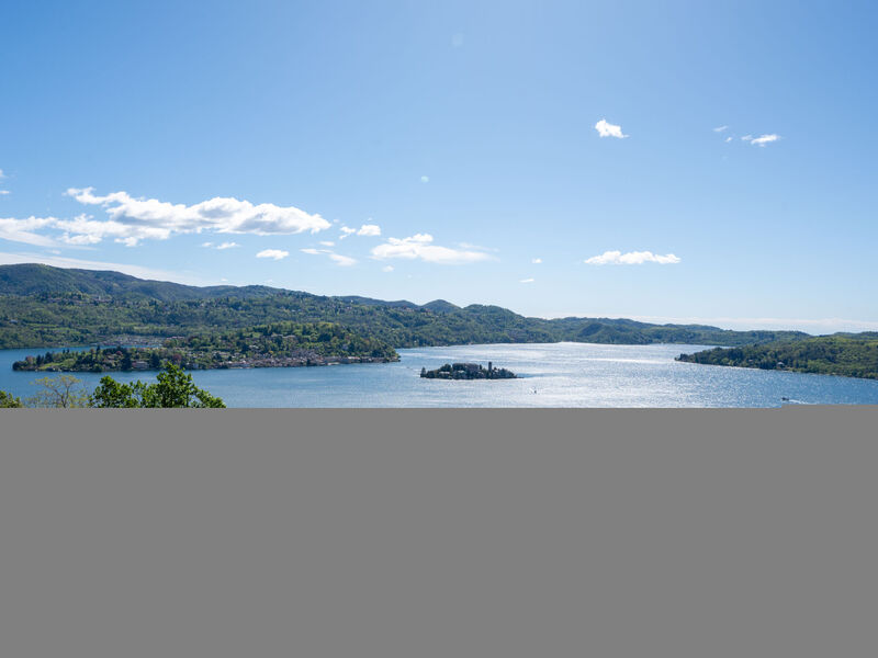 Casa Monte San Giulio
