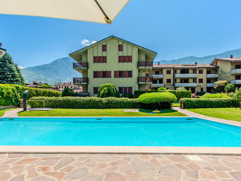 Miralago Guest House