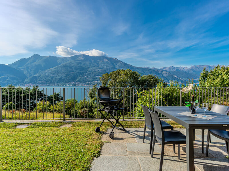 La Terrazza sul Lago