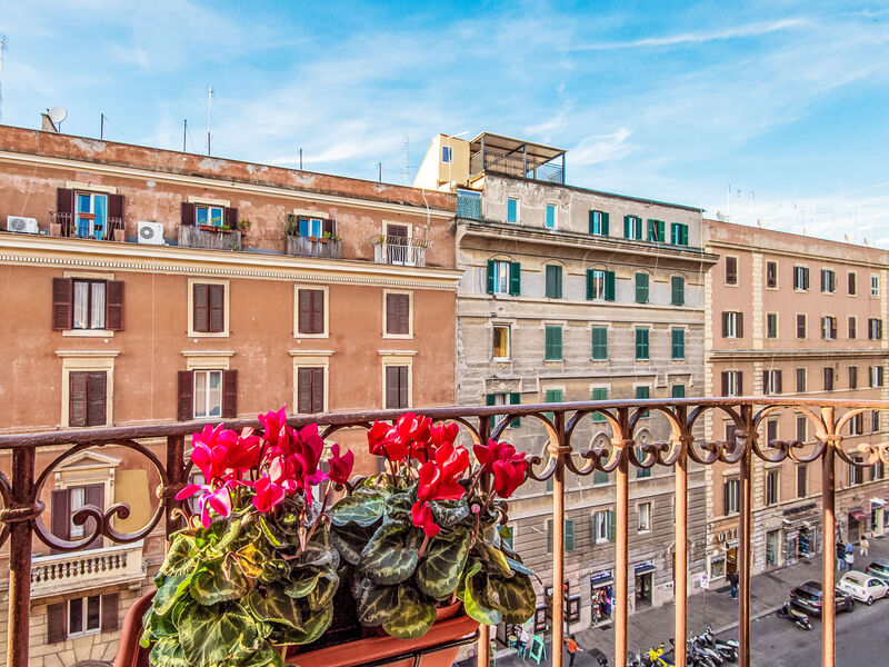 Regina'S House - St Peter