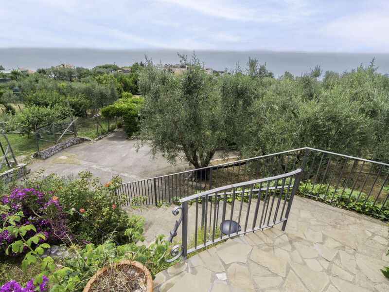 Garden House Li Galli