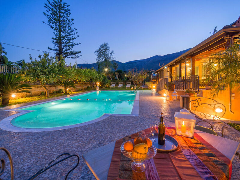 Luxus, Zentrum von Palermo, Mittelmeerpark, 3 km vom Strand entfernt, exklusive