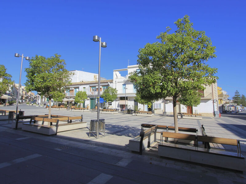 Talete, im Zentrum 40 m vom Strand entfernt