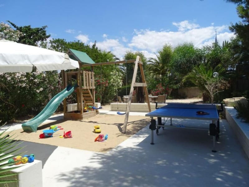 Schöner zentraler Bungalow direkt am Sandstrand auf Sizilien