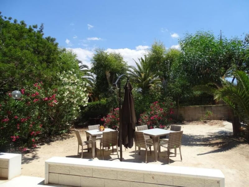 Schöner zentraler Bungalow direkt am Sandstrand auf Sizilien