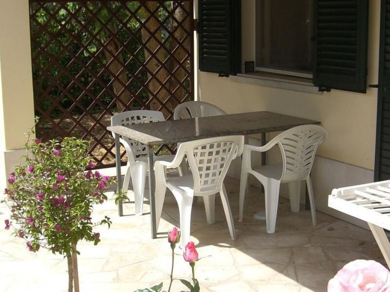 Schöner zentraler Bungalow direkt am Sandstrand auf Sizilien