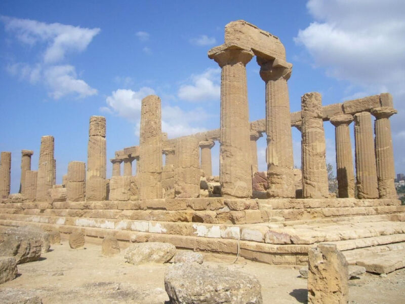 Schöner zentraler Bungalow direkt am Sandstrand auf Sizilien