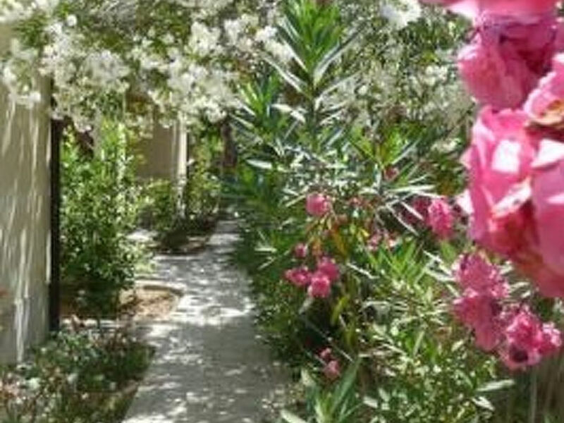 Schöner zentraler Bungalow direkt am Sandstrand auf Sizilien