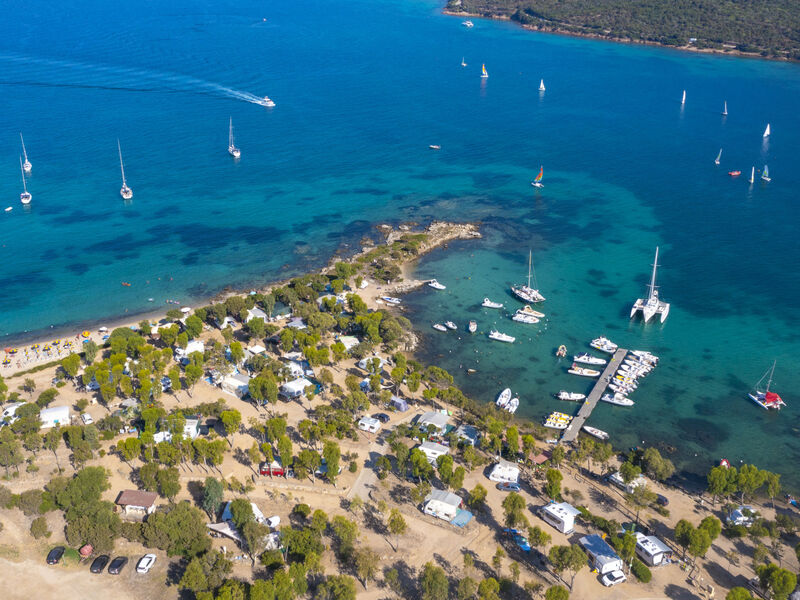 Camping Village Capo d'Orso 4*