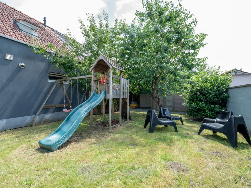 La Gabane quiet but central house