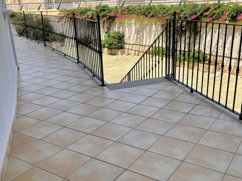 Apartamento Urb. Nerea II REF. 065