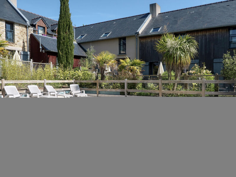 Les Hauts De La Houle